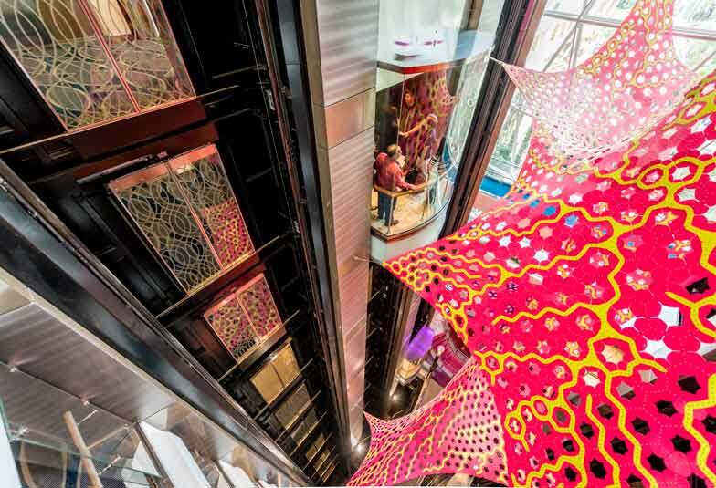 img_Harmony_of_the_Seas_case_784x535