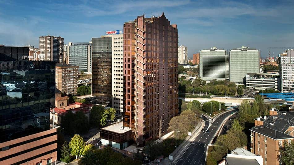 img_KONE-Torre-bronce-01-951x535