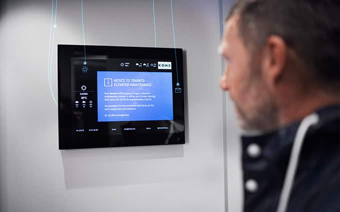 écran d'information ascenseur